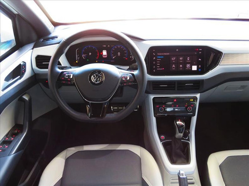 Imagem 10 de 12 de Volkswagen T-cross Highline 1.4 250 Tsi Automatico Top Blin