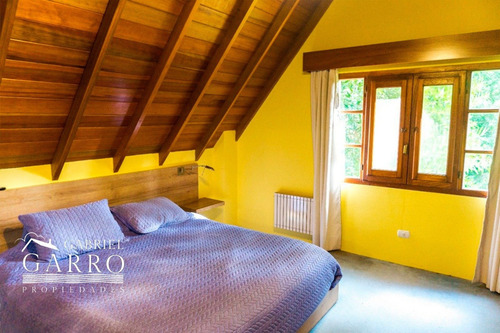 Imagen 20 de 22 de Amplio Y Hermoso Chalet En Venta