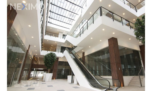 Imagen 2 de 5 de Local En Sonata Tower