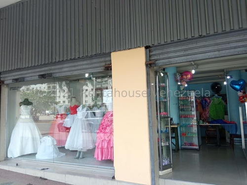 Imagen 1 de 7 de Local Comercial A Pie De Calle Apartamento En Venta