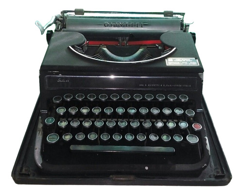 Maquina De Escribir Olivetti Studio 42 Made In Italy (Usado)
