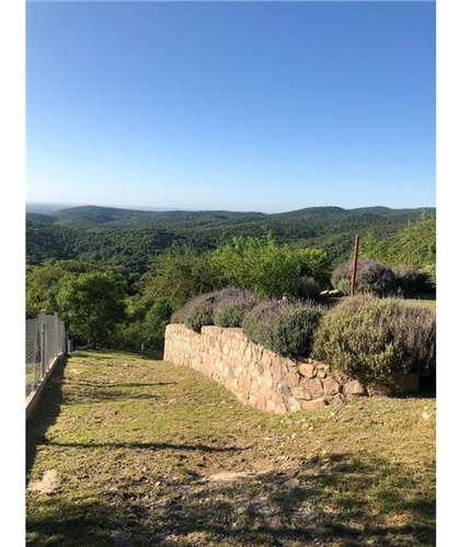 Venta Casa 2d Pileta Vistas El Vergel Rio Ceballos
