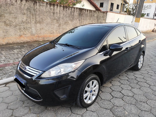 New Fiesta Se 1.6, Completo, 4 Pneus Novos