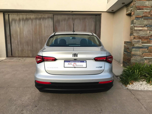 Imagen 6 de 10 de Fiat Cronos 2021 1.8 16v Precision At6