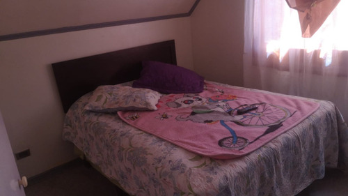 Excelente Casa Esquina En Sector Residencial Los Ángeles!!!