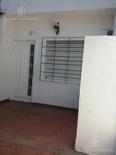 Imagen 2 de 10 de Departamento - Merlo
