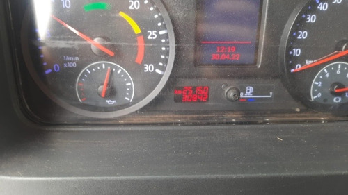 Imagem 8 de 10 de Volkswagen 24330