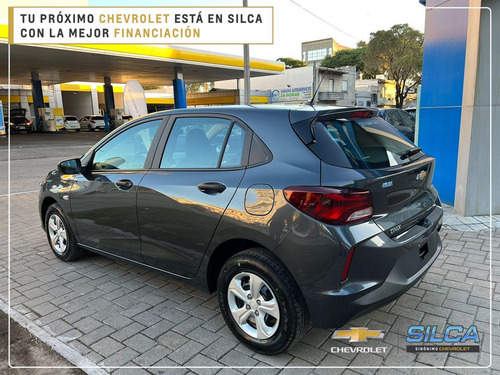 Imagen 7 de 19 de Chevrolet Onix Ls 1.0 2024 Gris Oscuro 0km