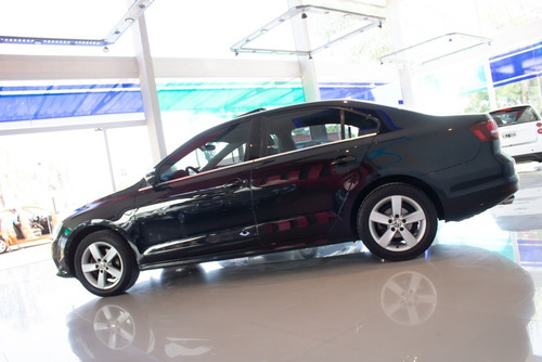 Volkswagen Vw Vento Hihgline 1.4 T Tsi Nafta 2017 Negro