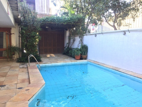 Casa Em Vila Assunção Com 4 Dormitórios - Vz3995