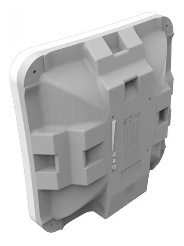 Imagen 5 de 5 de Access point exterior MikroTik RouterBOARD SXTsq 5 RBSXTsq5HPnD blanco y gris