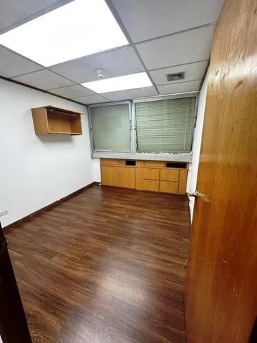 Oficina - Las Mercedes - 270 Mts2
