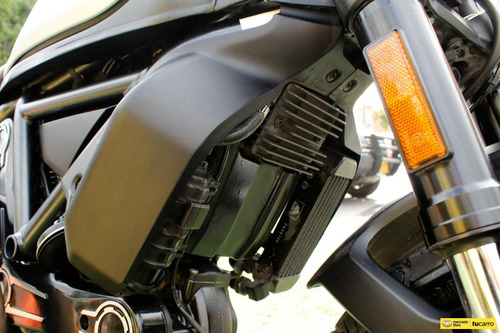 Ducati Scrambler Dark