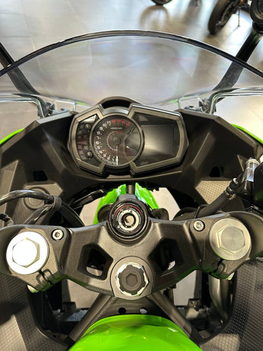 Imagen 5 de 18 de Kawasaki Ninja 400 0km 2023