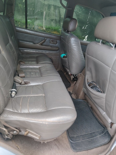 Imagen 10 de 13 de Toyota Autana Vx