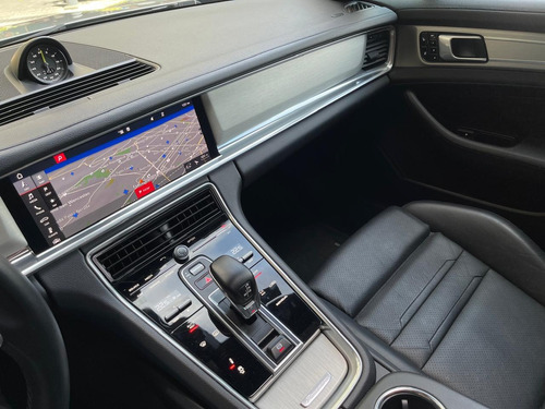 Porsche Panamera 4 E-hybrid 2018