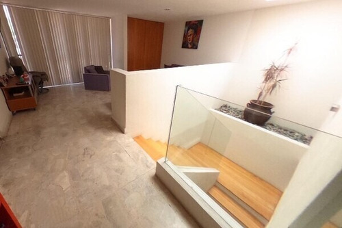 Casa En Lomas De Guadalupe En Calzada De Las Águilas, Álvaro Obregón, Cdmx / Cerca Supervía Poniente, Santa Fe, Av. De Los Poetas, Tec De Monterrey. (tm27-ru /6)