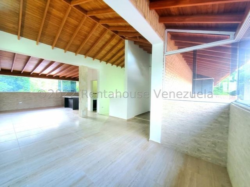 Imagen 20 de 30 de A Estrenar! Lujoso Townhouse Amoblado Resd. Cantarrana Suites Maracay 23-8741 Ejc 04243439046