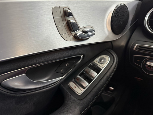 Mercedes-Benz Classe C 2.0 Avantgarde Turbo 4p
