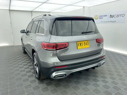 Imagen 8 de 25 de Mercedes Benz Glb 200 Amg Line 1.3