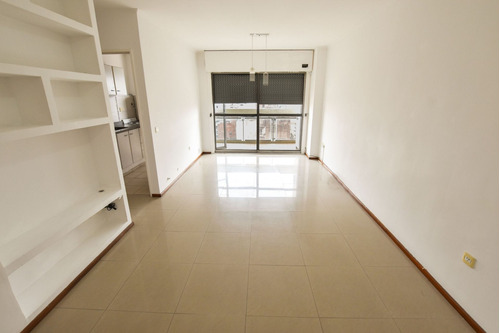 Venta Departamento Reciclado De Un Dormitorio