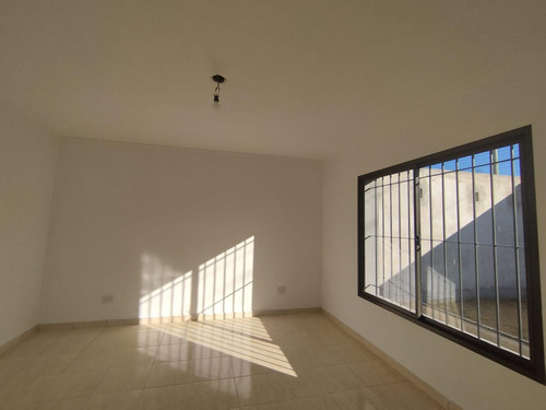Casa En Ringuelet
