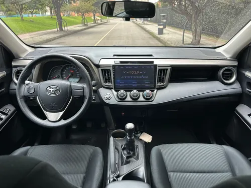 Toyota RAV4 2.0 Life 4x2
