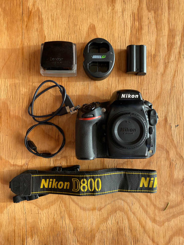 Camara Nikon D800