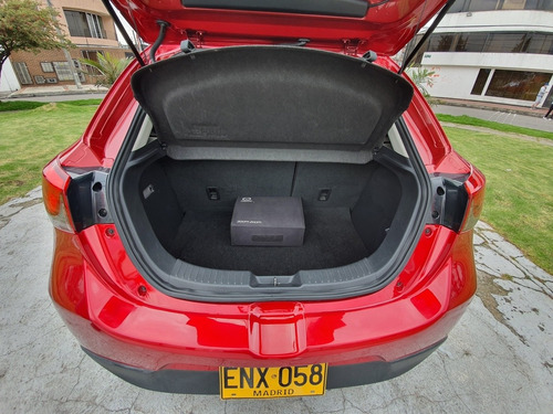 Mazda 2 2018 1.5 Touring Unico Dueño
