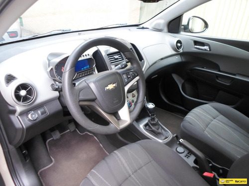 Chevrolet Sonic 1.6 Lt 4 p