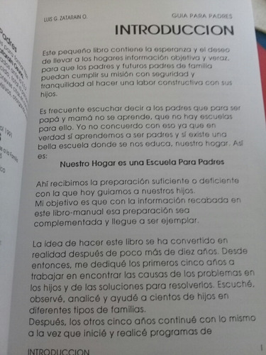 La Guía Para Padres De Familia Manual De Las Bases Esenciale (Usado)