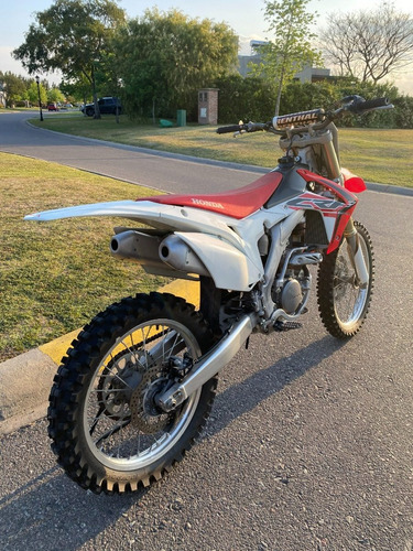 Imagen 5 de 10 de Honda Crf 250 R. Modelo 2017. 34hs De Uso!