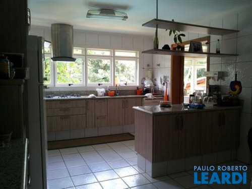 Imagem 4 de 9 de Casa Em Condomínio - Caraguatá - Sp - 641694