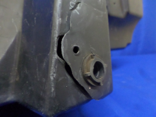 Imagen 3 de 6 de Envase Purificador De Aire Nissan Almera