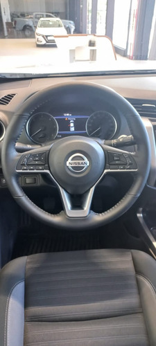 Nissan Frontier 2.3t Xe 4x2 Mt L22