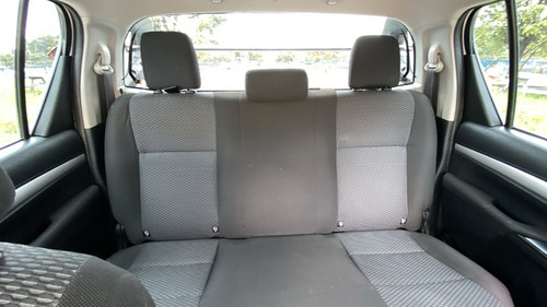 Imagen 14 de 19 de Toyota Hilux
