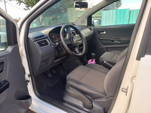 Volkswagen Fox 1.0 Trend Tec Total Flex 5p