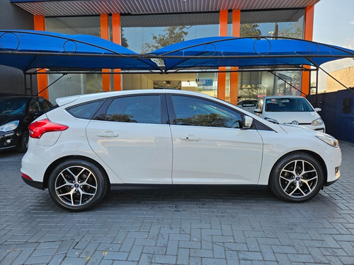 Ford Focus 2.0 Titanium Flex Powershift 5p