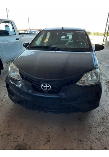 Toyota Etios X 2021 5 Puertas