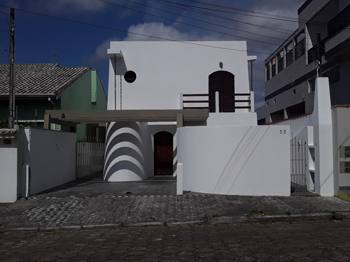 Peruíbe - Oásis ° Sobrado Com Piscina - 400 Mt. Da Praia - Contrato 30 Meses Com Caução