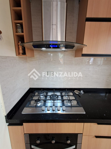 Casa Remodelada En Venta De 2 Dorm. En La Reina
