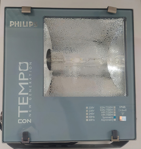 Refletor Philips Contempo Simétrico Hqi 400w Luz Verde