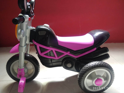 Imagen 4 de 4 de Moto Triciclo Trike P. Niña 18 Meses +