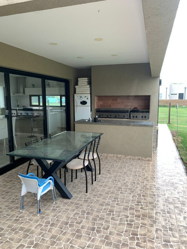 Imagen 22 de 26 de Hermosa Casa De 4 Ambientes Con Pileta En Santa Ines!!!