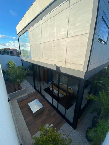 Sobrado Com 4 Dormitórios À Venda, 465 M² Por R$ 3.000.000 - Alphaville Nova Esplanada I - Votorantim/sp, Próximo Ao Shopping Iguatemi. - So0132 - 67640199