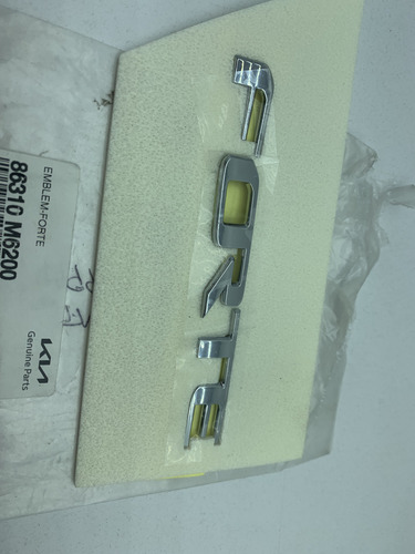 Letras Emblema Kia Forte 19-21 (Usado)