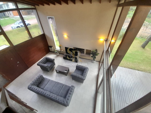 Moderna Casa En Venta En Pinamar Norte
