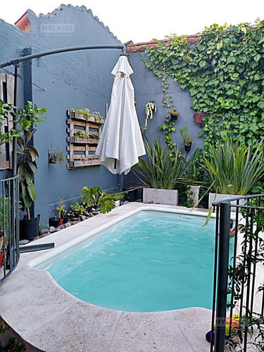 Casa 5 Ambientes En Venta - Mart.-vias/santa Fe