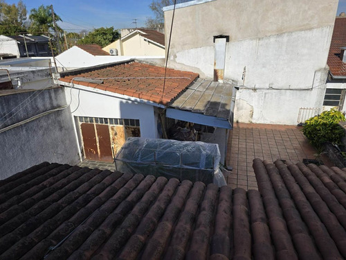 Casa 4 Ambientes En Venta En Temperley Jardín
