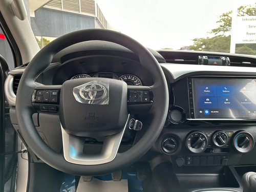 Disponible/inmediata/hilux Mec/2.4cc/2027/diesel/gris Oscura
